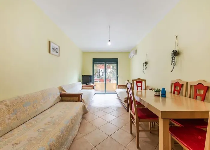 Cozy Seaside By Ps גולם